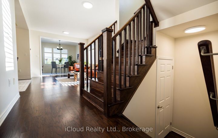 Photo 16 at 954 Penson Crescent, CO Coates, Milton