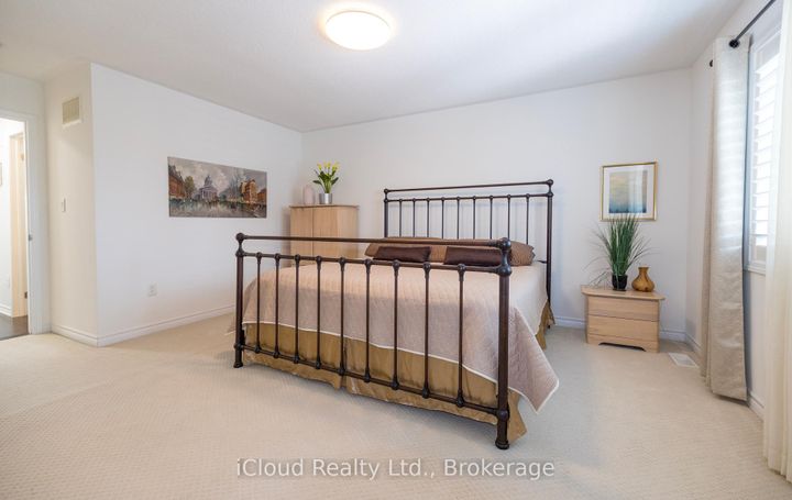 Photo 18 at 954 Penson Crescent, CO Coates, Milton
