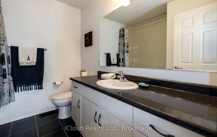 Photo 21 at 954 Penson Crescent, CO Coates, Milton