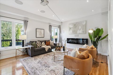 Photo 14 at 70 Earl Stewart Drive, Bayview Wellington, Aurora