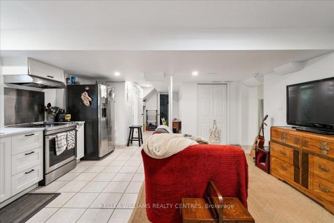 Photo 27 at 70 Earl Stewart Drive, Bayview Wellington, Aurora