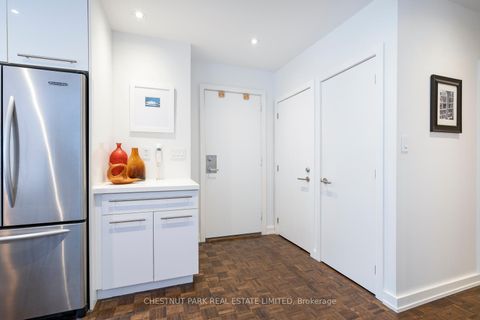 Photo 6 at 103 - 31 Rosedale Road, Moore Park, Toronto