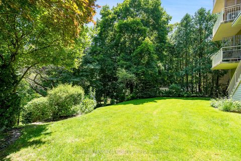 Photo 26 at 103 - 31 Rosedale Road, Moore Park, Toronto