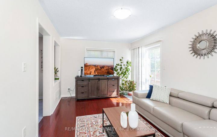 Photo 17 at 74 Magnificent Court, Vales of Castlemore, Brampton