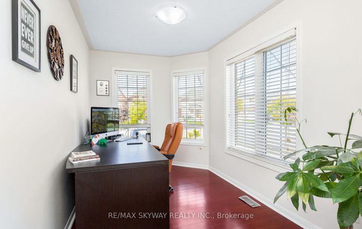 Photo 21 at 74 Magnificent Court, Vales of Castlemore, Brampton