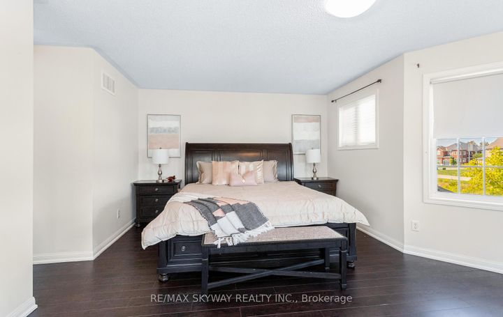 Photo 25 at 74 Magnificent Court, Vales of Castlemore, Brampton