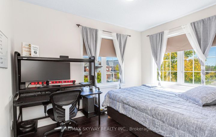 Photo 33 at 74 Magnificent Court, Vales of Castlemore, Brampton
