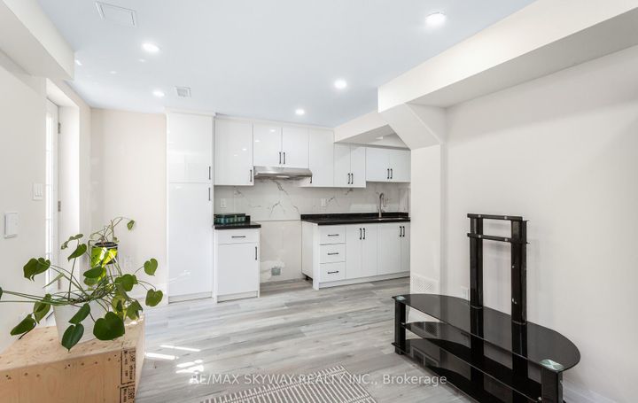 Photo 41 at 74 Magnificent Court, Vales of Castlemore, Brampton