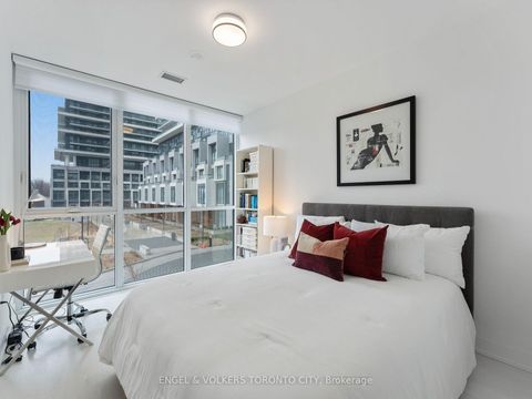 Photo 33 at 221 - 30 Inn On The Park Drive, Don Mills, Toronto