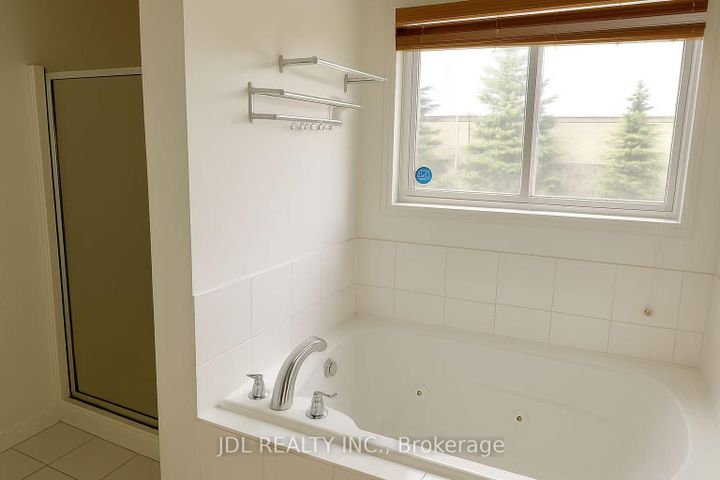 Photo 23 at 54 Joseph Glover Avenue, Berczy, Markham