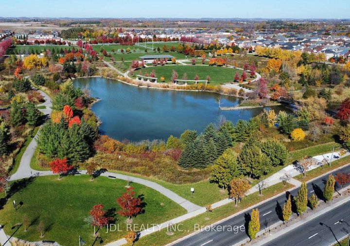 Photo 31 at 54 Joseph Glover Avenue, Berczy, Markham