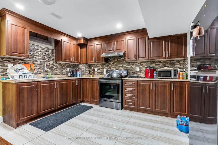 Photo 39 at 25 Hammerhead Road, Northwest Brampton, Brampton
