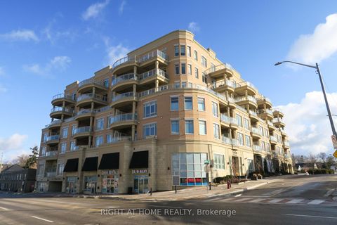 Photo 2 at 704A - 15277 Yonge Street, Aurora Village, Aurora