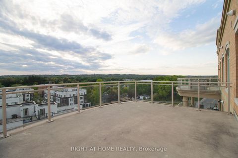 Photo 34 at 704A - 15277 Yonge Street, Aurora Village, Aurora