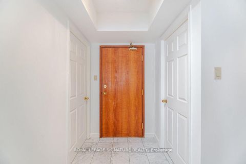 Photo 4 at 309 - 500 Glencairn Avenue, Lawrence, Toronto