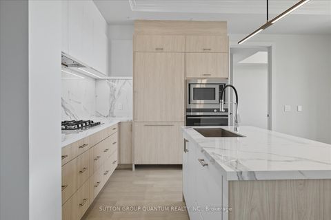 Photo 10 at 409 - 123 Maurice Drive, CO Central, Oakville