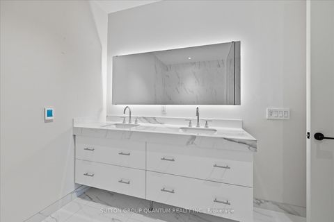 Photo 27 at 409 - 123 Maurice Drive, CO Central, Oakville