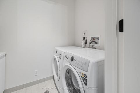Photo 28 at 409 - 123 Maurice Drive, CO Central, Oakville