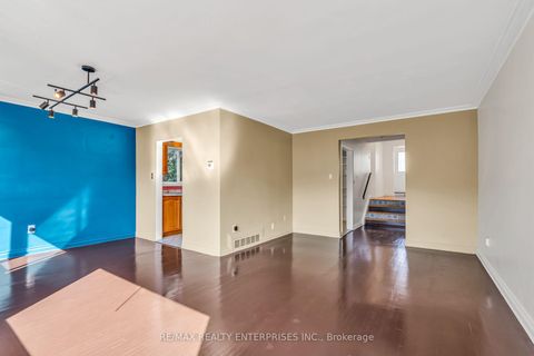 Photo 9 at 79 Watney Crescent, Jane Heights, Toronto