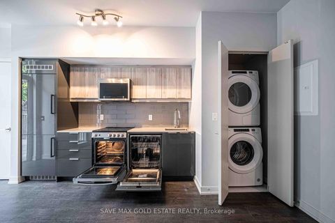 Photo 13 at 107 - 104 Glen Everest Road, Cliffside, Toronto