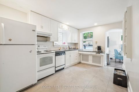 Photo 14 at 294 Douglas Drive, Moore Park, Toronto