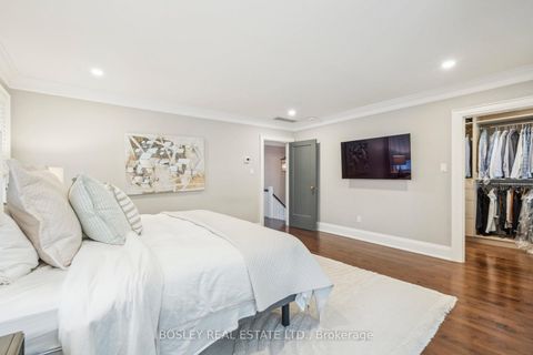 Photo 22 at 294 Douglas Drive, Moore Park, Toronto