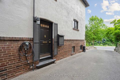 Photo 33 at 294 Douglas Drive, Moore Park, Toronto