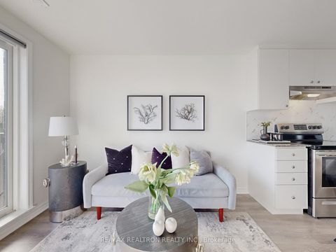 Photo 2 at 506 - 2791 Eglinton Avenue E, Eglinton East, Toronto