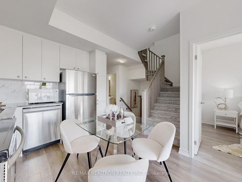 Photo 11 at 506 - 2791 Eglinton Avenue E, Eglinton East, Toronto