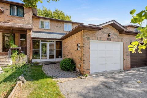 Photo 1 at 1118 Avondale Drive, WC Wedgewood Creek, Oakville