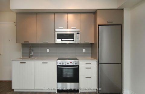 Photo 5 at 325 - 2301 Danforth Avenue, Danforth, Toronto
