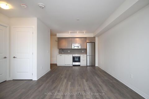 Photo 7 at 325 - 2301 Danforth Avenue, Danforth, Toronto