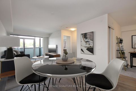 Photo 10 at 325 - 2301 Danforth Avenue, Danforth, Toronto