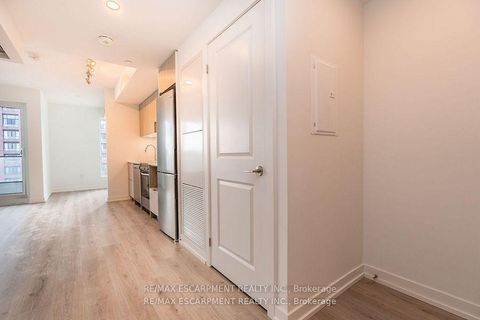 Photo 3 at 2201 - 395 Bloor Street E, South St. James Town, Toronto