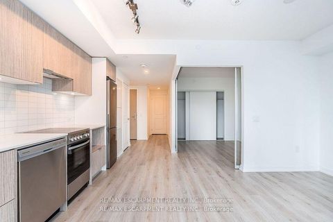Photo 4 at 2201 - 395 Bloor Street E, South St. James Town, Toronto