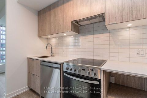 Photo 10 at 2201 - 395 Bloor Street E, South St. James Town, Toronto
