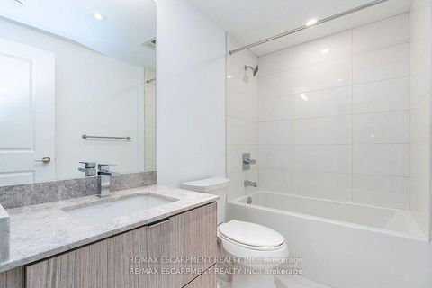 Photo 17 at 2201 - 395 Bloor Street E, South St. James Town, Toronto