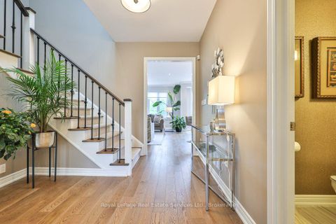 Photo 7 at 34 - 2400 Neyagawa Boulevard, RO River Oaks, Oakville