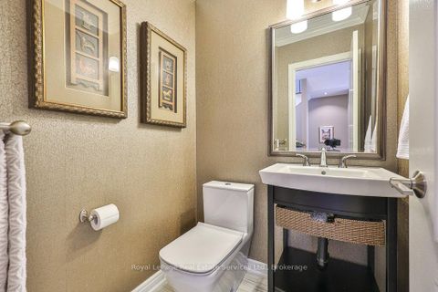 Photo 8 at 34 - 2400 Neyagawa Boulevard, RO River Oaks, Oakville