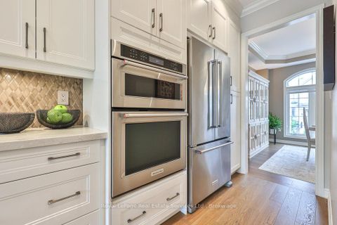 Photo 18 at 34 - 2400 Neyagawa Boulevard, RO River Oaks, Oakville