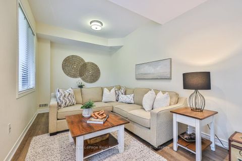 Photo 40 at 34 - 2400 Neyagawa Boulevard, RO River Oaks, Oakville