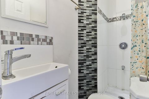 Photo 8 at 602 - 4064 Lawrence Avenue E, West Hill, Toronto