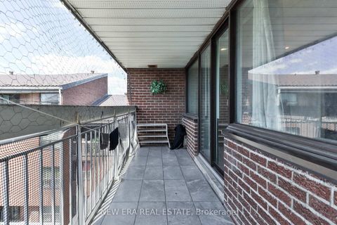Photo 10 at 602 - 4064 Lawrence Avenue E, West Hill, Toronto