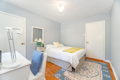 Photo 22 at 7 Queensborough Crescent, Richview, Toronto