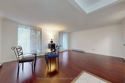 Photo 3 at 129 - 3740 Don Mills Road, Hillcrest Village, Toronto