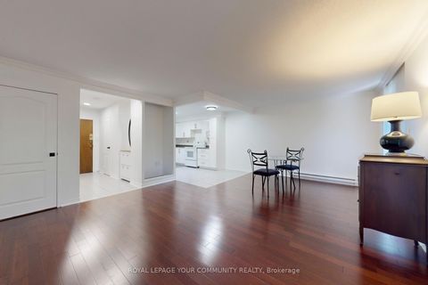 Photo 4 at 129 - 3740 Don Mills Road, Hillcrest Village, Toronto