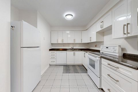 Photo 6 at 129 - 3740 Don Mills Road, Hillcrest Village, Toronto