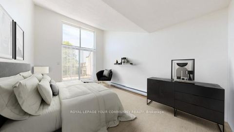 Photo 15 at 129 - 3740 Don Mills Road, Hillcrest Village, Toronto
