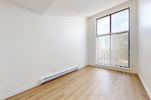 Photo 22 at 129 - 3740 Don Mills Road, Hillcrest Village, Toronto