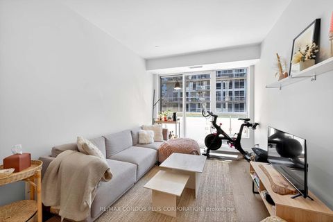 Photo 3 at 444 - 1030 King Street W, Niagara, Toronto